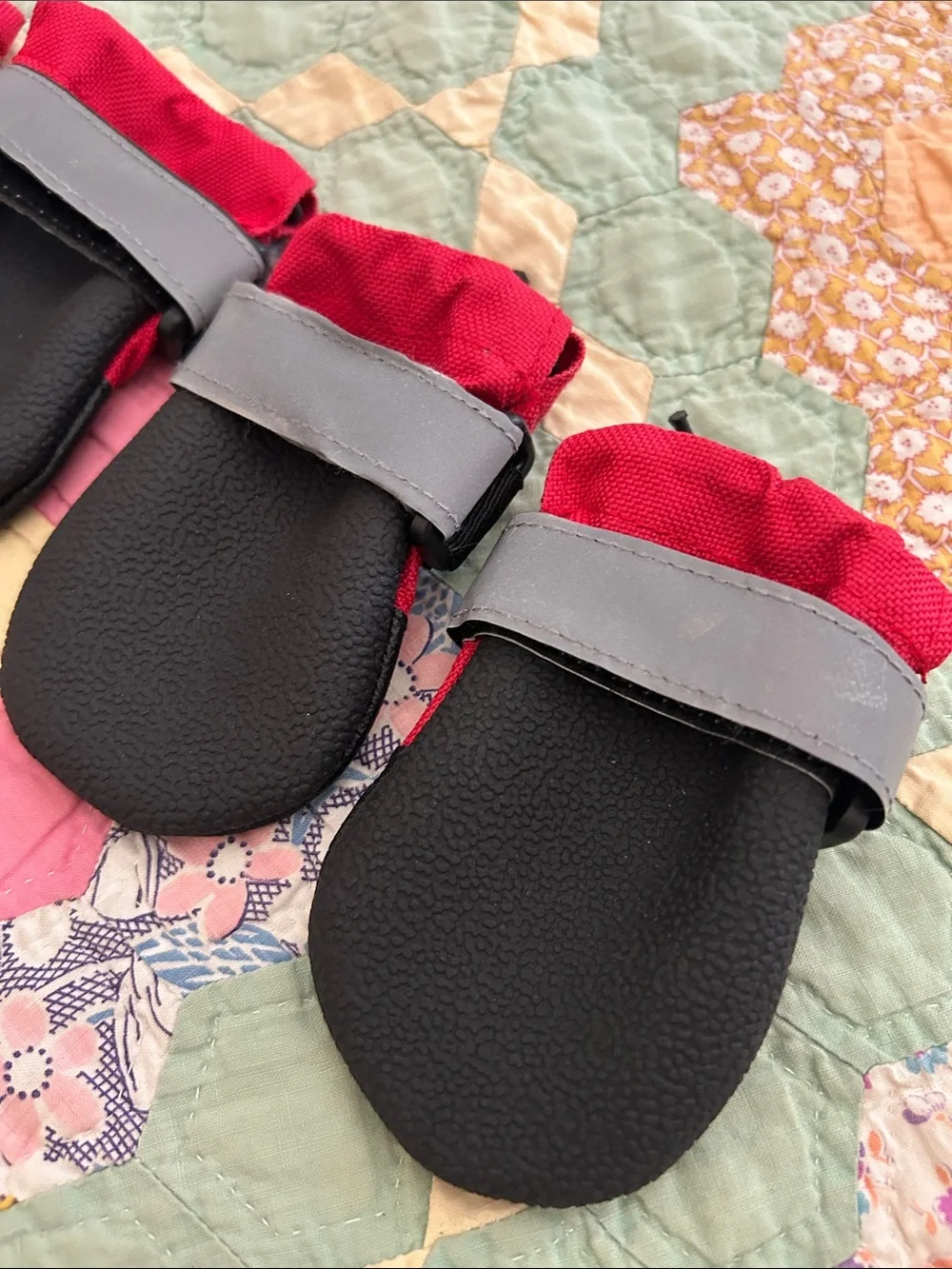 N/A durable red